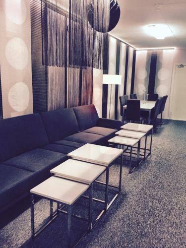 Stf Hostel L�rbro/grannen