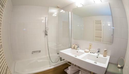 B&B Ferme Ch�teau De Laneffe