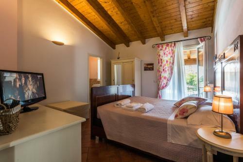 Hostal Agriturismo Acetaia Sereni