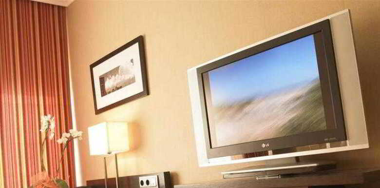 Hotel Pullman Madrid Airport & Feria