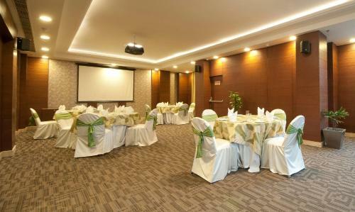 Hotel Grenville Banquet & Conventions