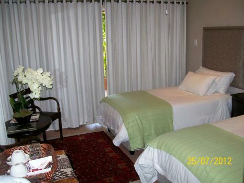 Bed & Breakfast Somerset Lodge