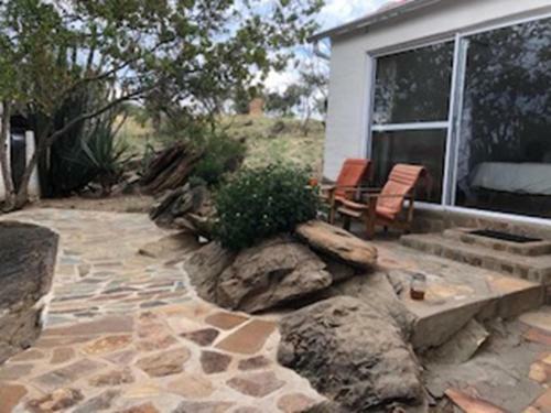 Eagle Rock Guest-farm And Business Lodge