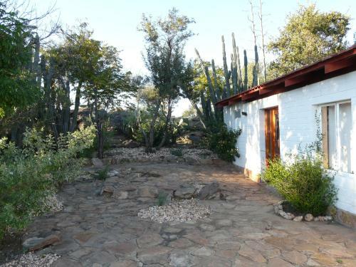 Eagle Rock Guest-farm And Business Lodge