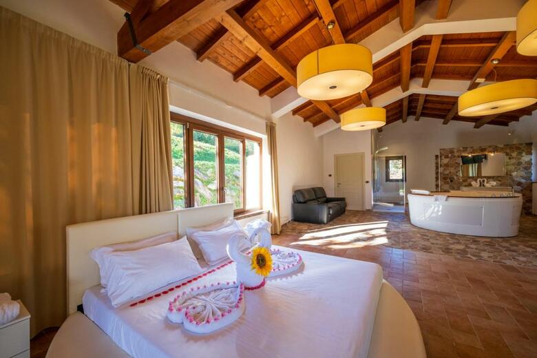 Hostal Agriturismo Borgo Biaia