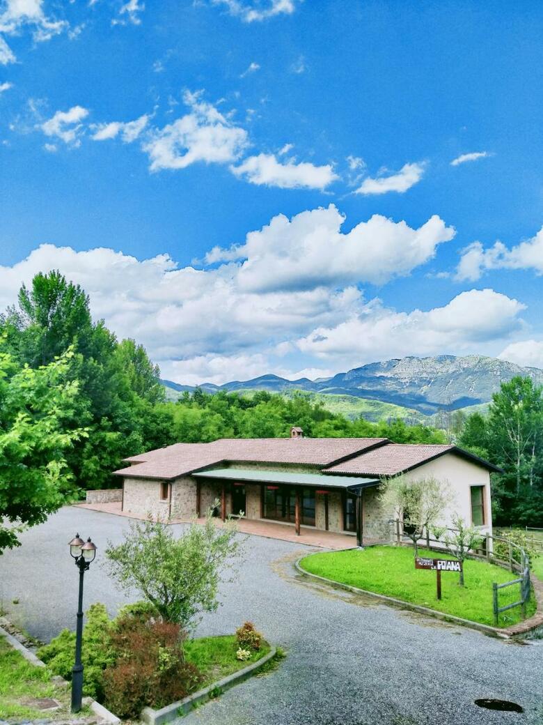 Hostal Agriturismo Borgo Biaia