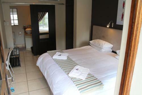 Hostal 3 Liebeloft Guest House