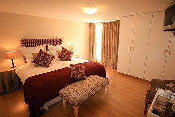 Hostal Villa Moringa Guesthouse