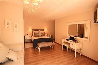 Hostal Villa Moringa Guesthouse