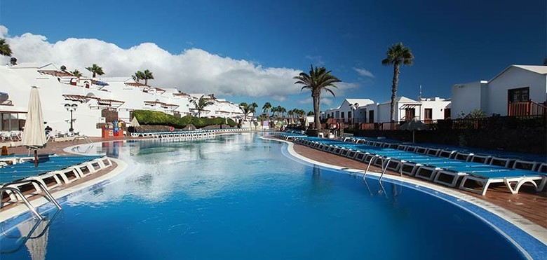 Apartamentos Flamingo Beach Resort