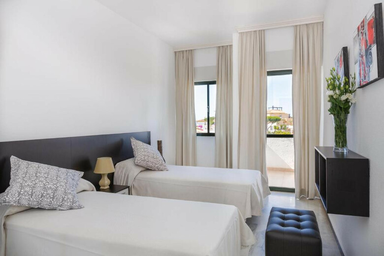 Aparthotel Apartamentos Torrenueva Park
