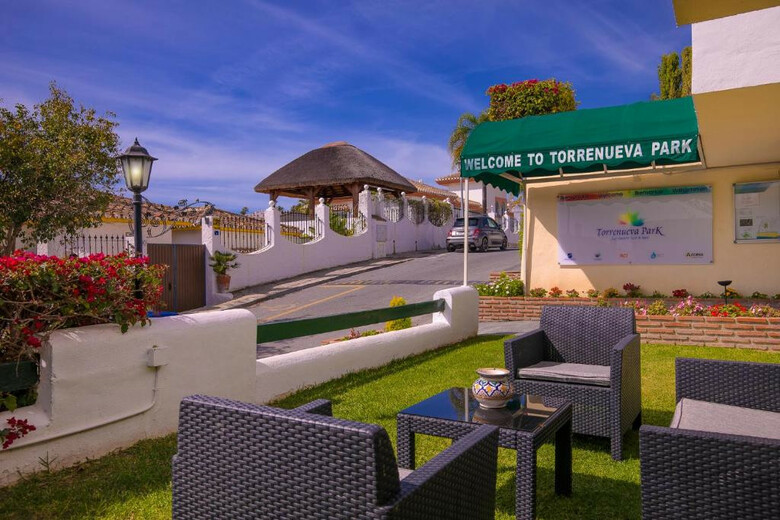 Aparthotel Apartamentos Torrenueva Park
