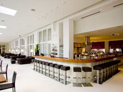 Hotel Ellington