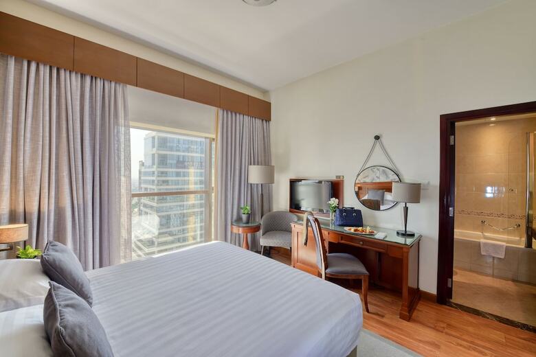 Hotel Majestic Tower