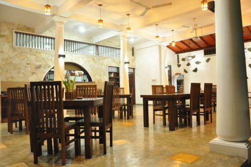 Hotel Fort Edge Resort - Unawatuna