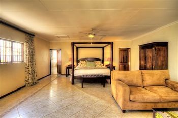 Bed & Breakfast Nut Grove Manor