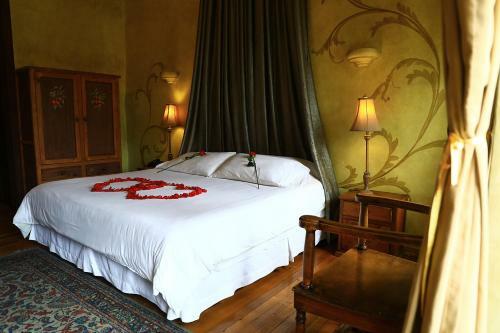 Hotel Casa Del Aguila
