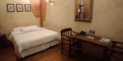 Hotel Casa Del Aguila