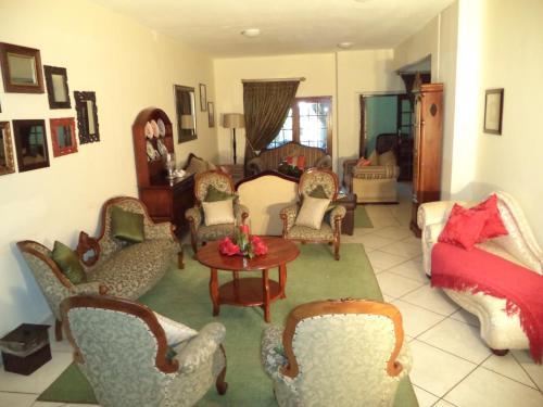 Hostal Heatherdale Guesthouse & Shuttle Services