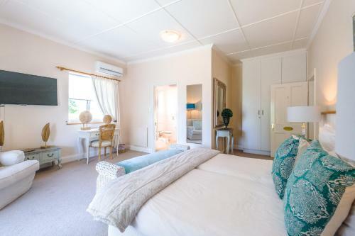 Hostal No.10 Caledon Street Guest House