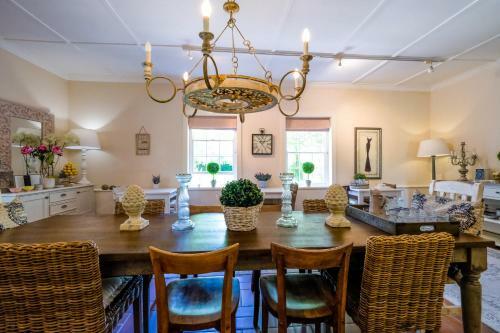 Hostal No.10 Caledon Street Guest House