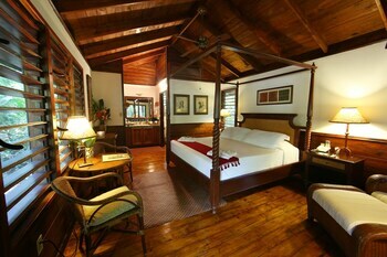 Hotel The Lodge At Pico Bonito