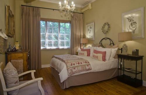 Hostal Cornerway Guest House