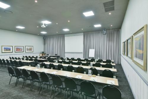 Birchwood Hotel & Or Tambo Conference Centre