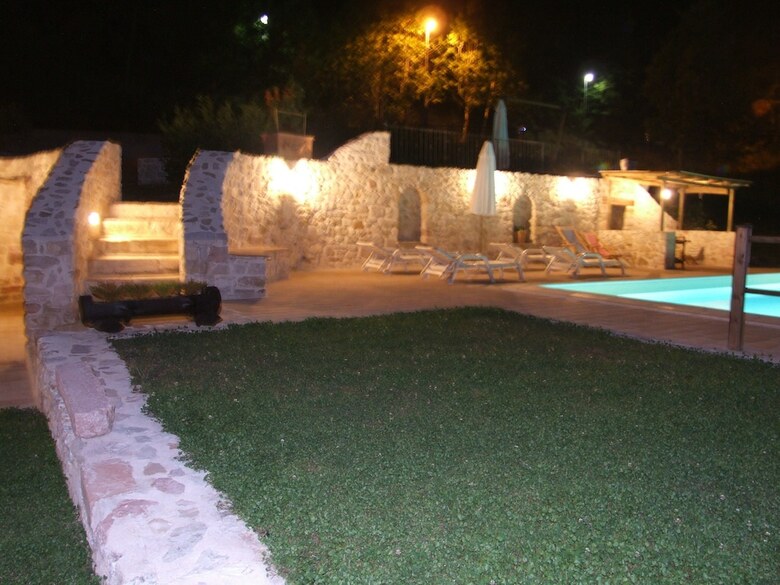 Hostal Valleprata
