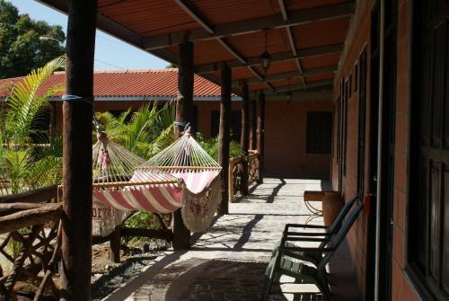 Bed & Breakfast Hostal Elia Victoria