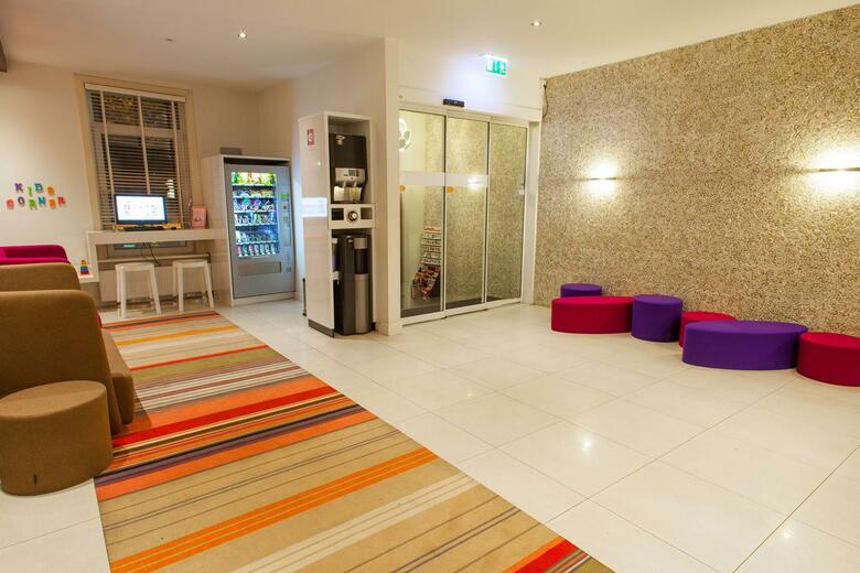 Hotel Ibis Styles Amsterdam Amstel