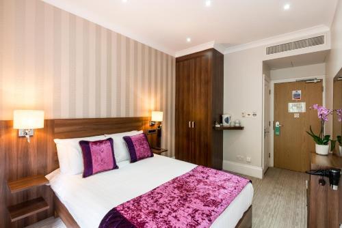 Hotel London House