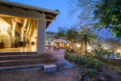 Hostal Abangane Guest Lodge