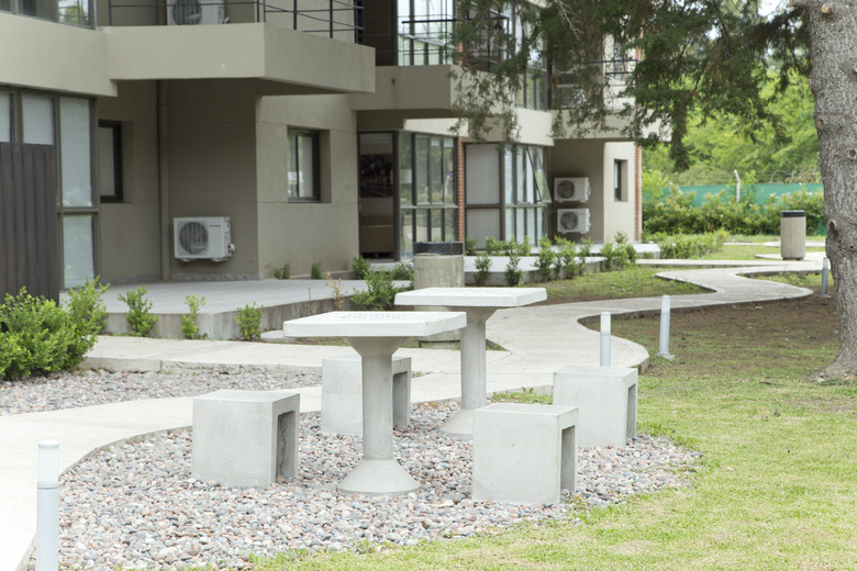 Hotel Casa Campus Pilar Suites