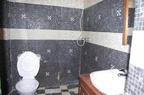 Hostal Maison Augustin Ly