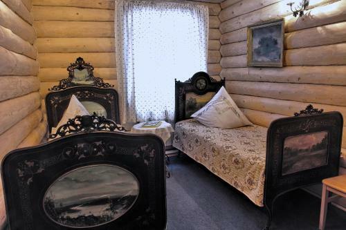 Mandrogi Hotel