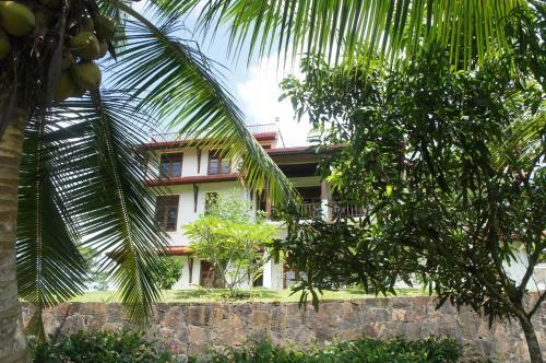 Hotel Niyagama House