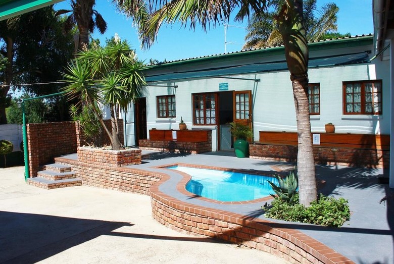 Hostal The Garden Lodge Guest House