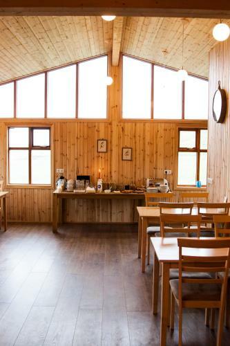 Hostal Langavatn & Klambrasel