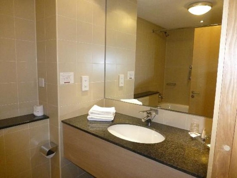 Hotel Green Isle Conference & Leisure