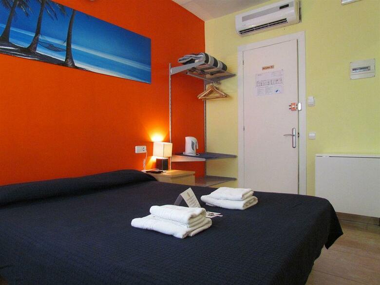 Hostal Barcelona City North