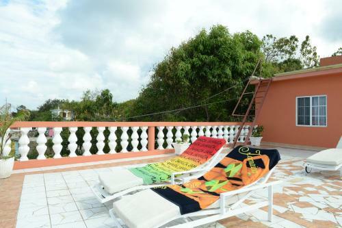Hostal Rose Hall Deluxe