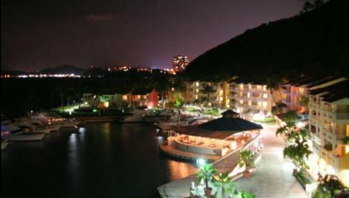Apartamento Cond. Marina Lanais