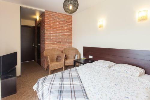 Mini-hotel La Menska