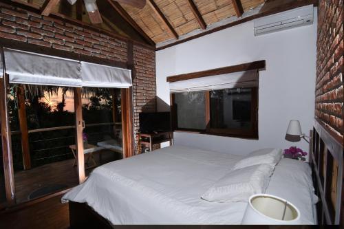 Hostal Cerro Lobo