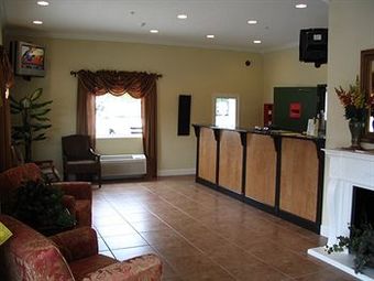 Motel 6 Hinesville
