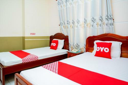 Vaccinated Staff - Oyo 971 Lam Hoang Hotel