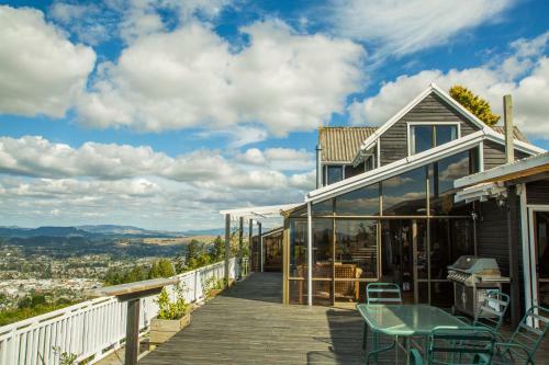 Hostal Aorangi Peak Holiday House