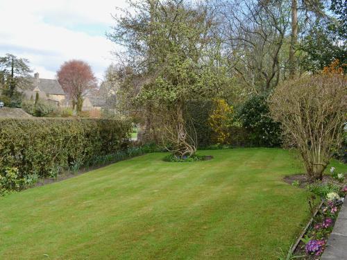 Rose Cottage No2