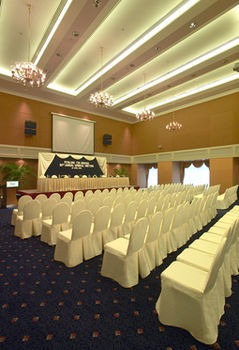 Hotel The Royale Bintang The Curve